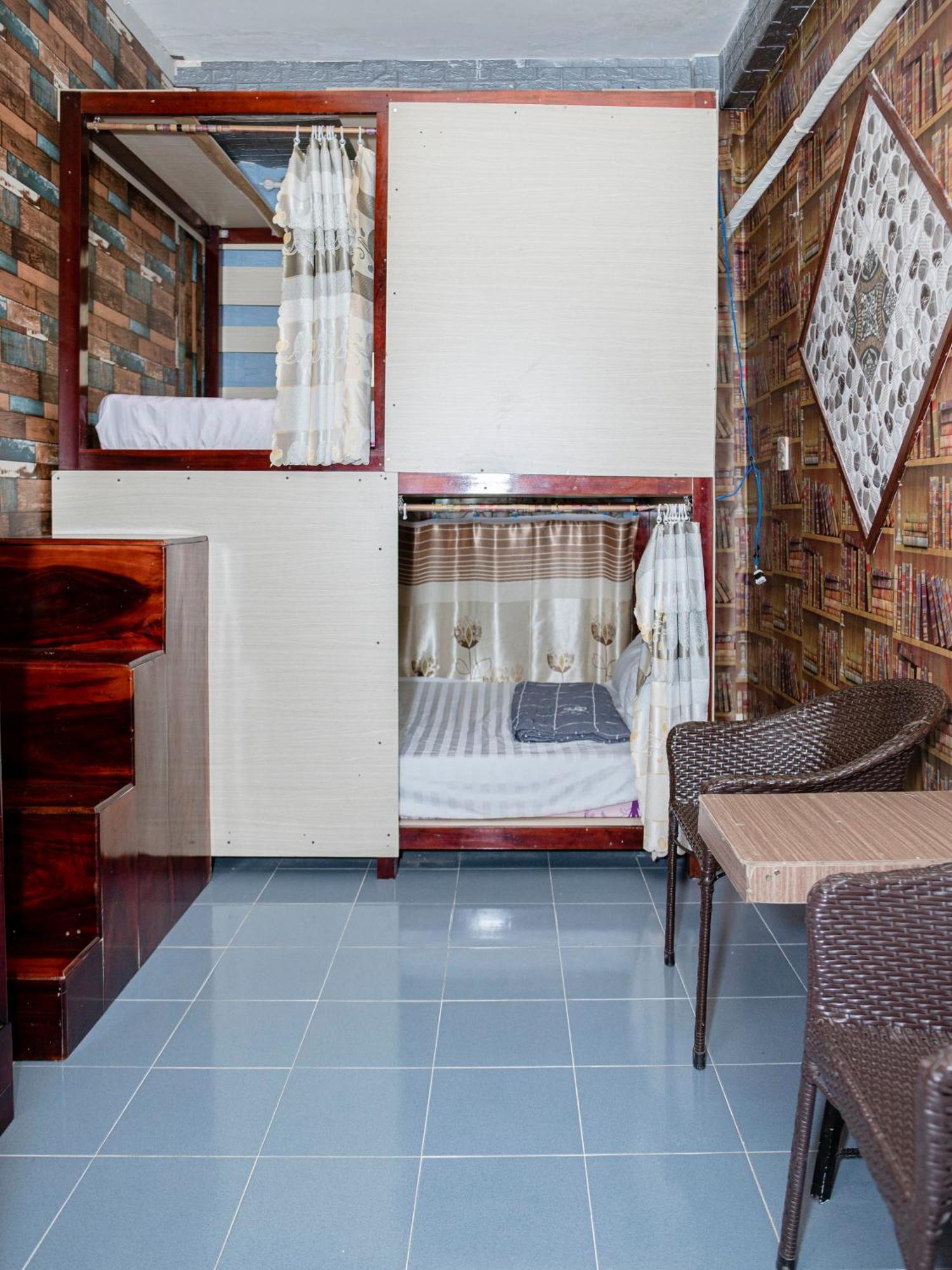 Khách Sạn Bụi Rạch Giá Exterior foto