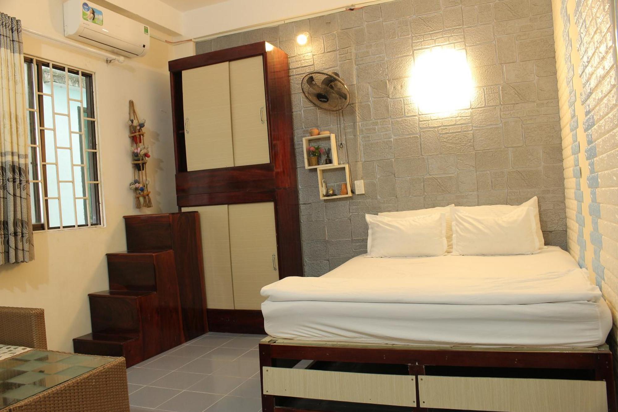 Khách Sạn Bụi Rạch Giá Exterior foto