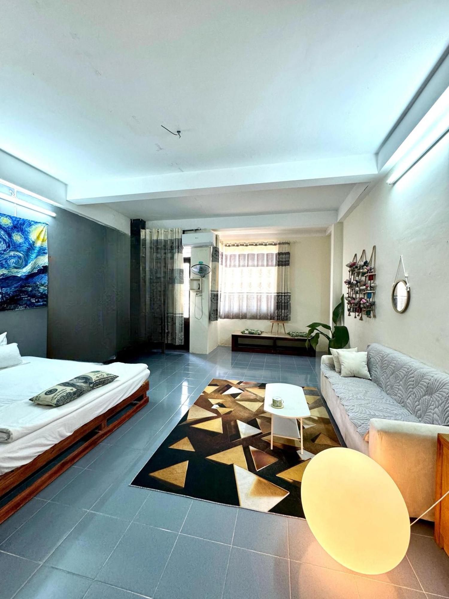 Khách Sạn Bụi Rạch Giá Exterior foto